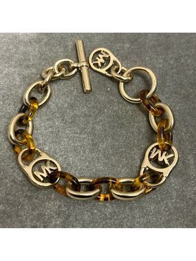 Michael Kors Logo Padlock Chain Bracelet tortoise links
